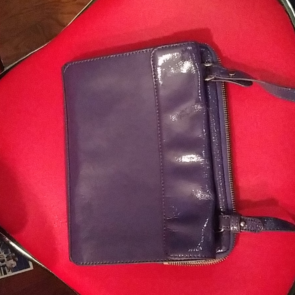 Handbag - Picture 6 of 7